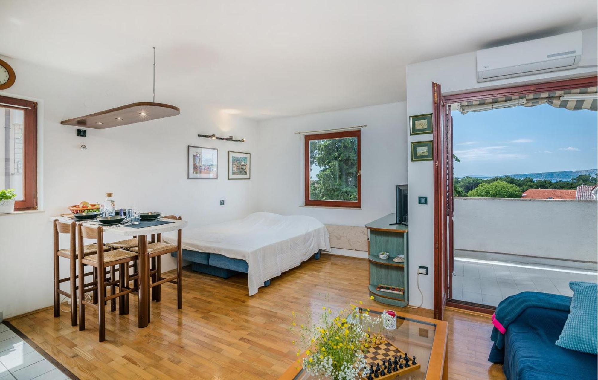 Amazing Apartment In Krk With Kitchen Krk Town Kültér fotó